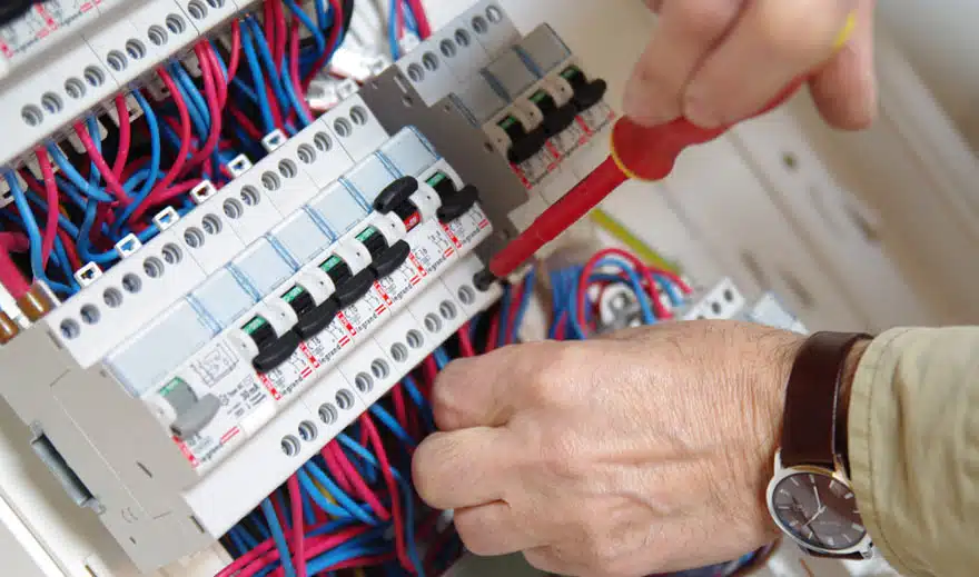 electricien-depannage-ile-oleron-tableau-electrique-maison